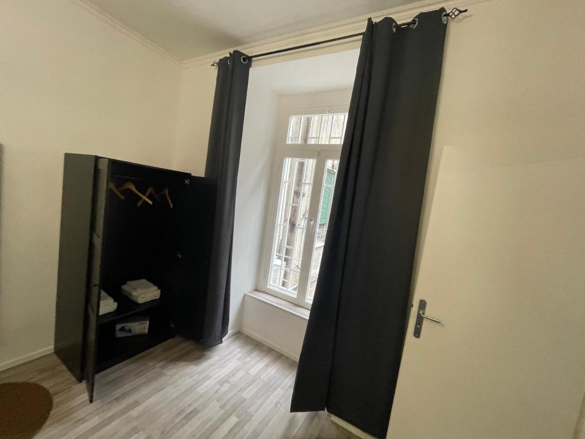 Plan B Apartment Наполи Екстериор снимка